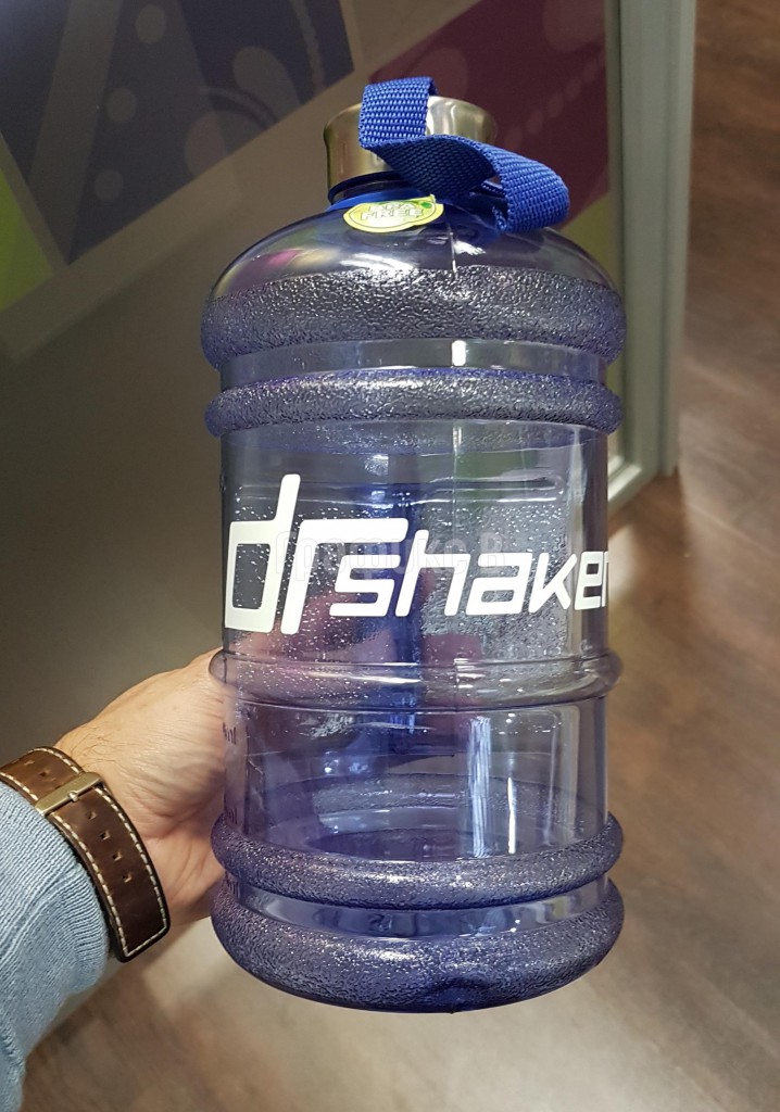 Спортивные бутылки с логотипом на заказ, печать на бутылках для воды в  ГрафиксВ